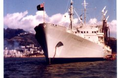 Singapore-RFA-TIDESURGE-in-Hong-Kong-Harbour-at-dangerous-anchorage-15873